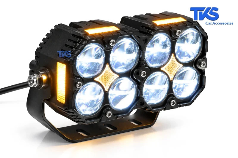 پروژکتور آفرودی کد 195، 8 لنز LED دو رنگ با دیلایت سفید، فلاشر نارنجی - نمای دیلایت نارنجی و نور اصلی سفید