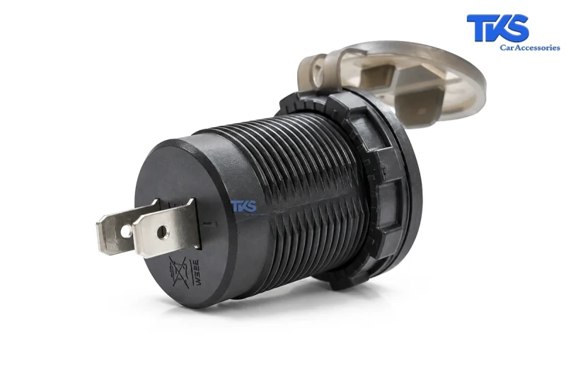 شارژر پورت USB توکار خودرو کد TK25