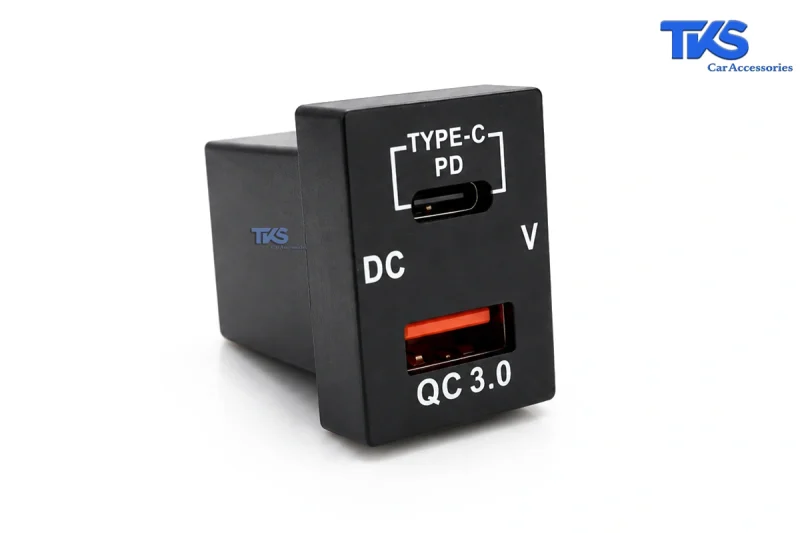 شارژر پورت USB توکار خودرو کد TK26