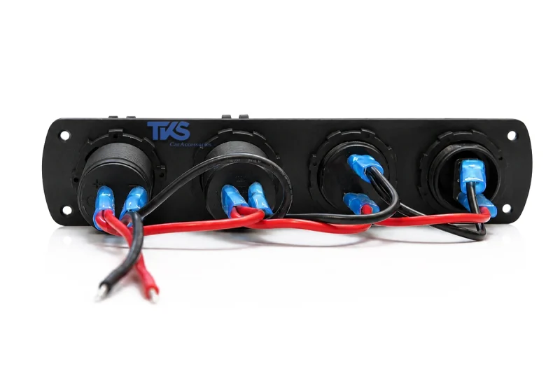 پنل پورت USB و فندکی خودرو کد TK34 - نمای پشتی